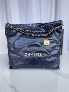 Chanel Handbags 995